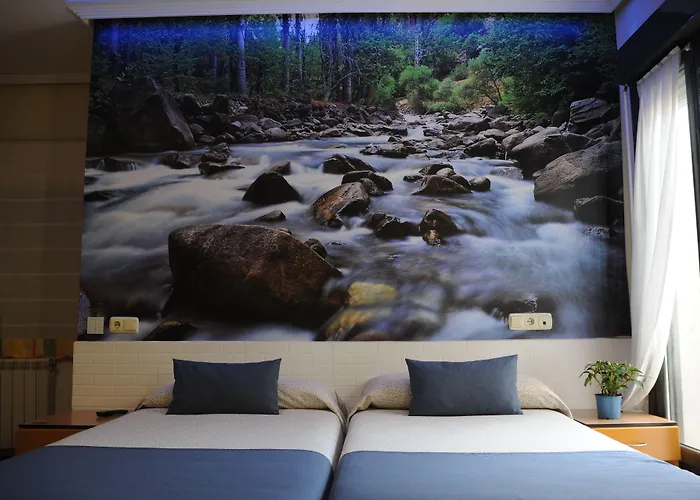 Отель Aitana Ирун